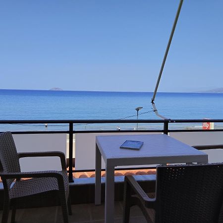Villa Golden Ammos Sea View Kalamaki  Exteriör bild
